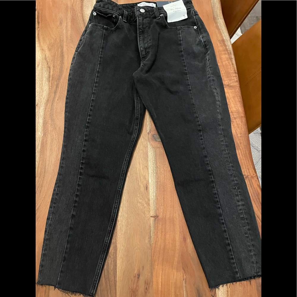 New Abercrombie Curve Love, High Rise Mom jeans in washed black, 28 short
